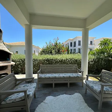 Huzurlu Ve Modern Bir - Sehrin Kalbinde!