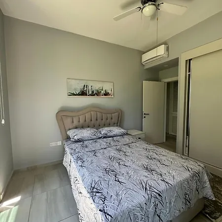 Huzurlu Ve Modern Bir - Sehrin Kalbinde! Hébergement de vacances *