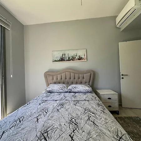 Huzurlu Ve Modern Bir - Sehrin Kalbinde! Hébergement de vacances