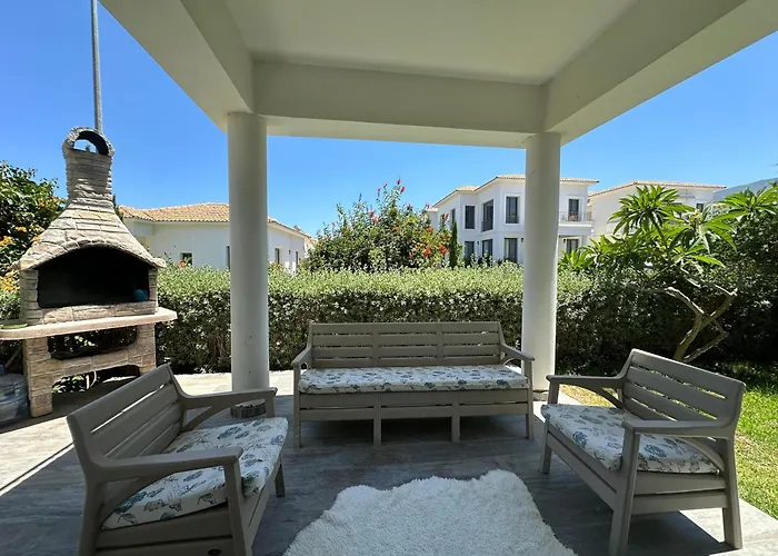 Huzurlu Ve Modern Bir - Sehrin Kalbinde!