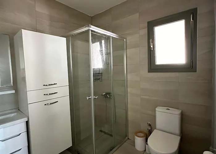 Casa de Férias Huzurlu Ve Modern Bir - Sehrin Kalbinde! Cirénia