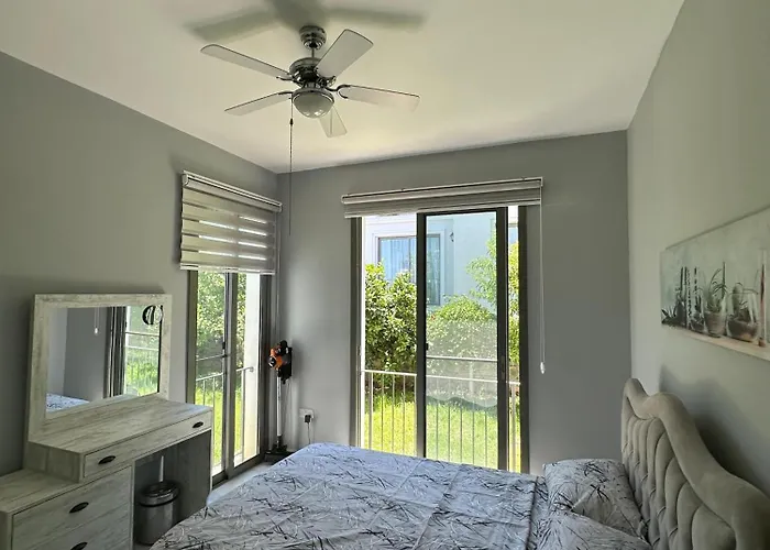 Huzurlu Ve Modern Bir - Sehrin Kalbinde! Casa de Férias *