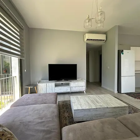 Huzurlu Ve Modern Bir - Sehrin Kalbinde! * קיירניה