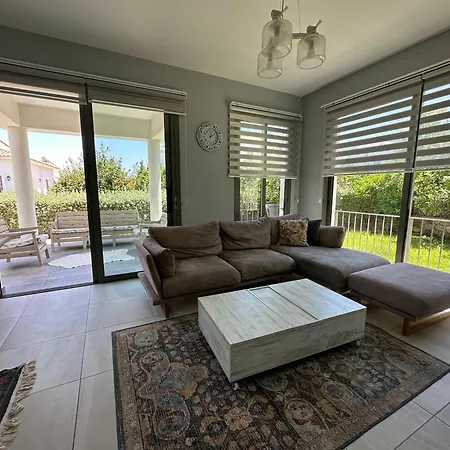 Huzurlu Ve Modern Bir - Sehrin Kalbinde!